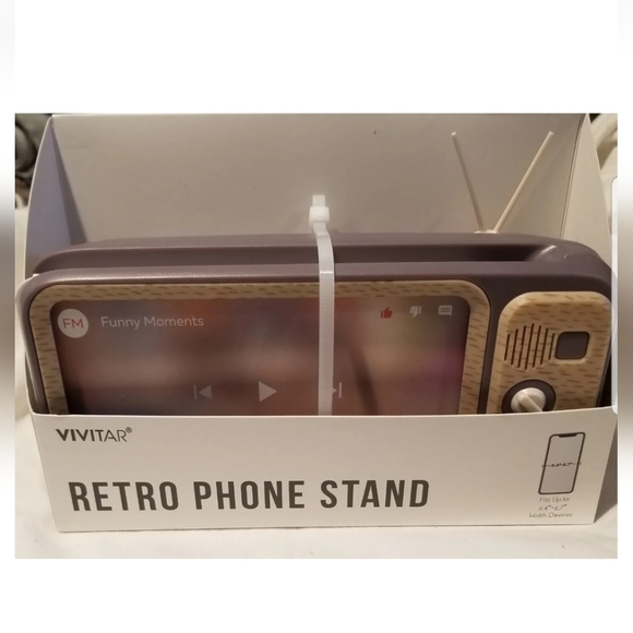 New! Target 2023 Bullseye Playground Retro TV Phone Stand Holder * Purple * - Picture 1 of 3